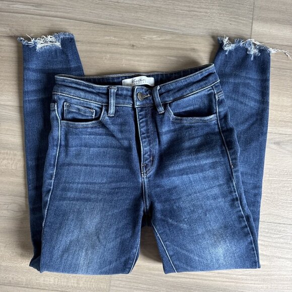 KANCAN distressed Blue jeans Size 5 / 26‎ Style #VBK1437A Cut #30728 - Picture 11 of 11